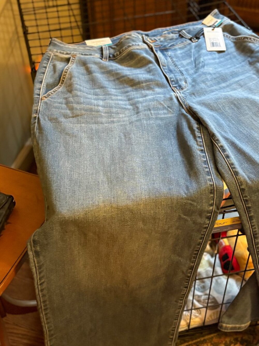 Brand New Judy Blue Jeans - Picture 2 of 3